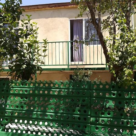 Guest House Luka Манглиси Экстерьер фото